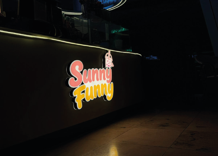 Sunny Funny Pleksi Kutu Harf Stant Tabelası